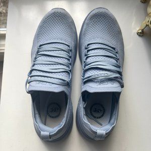 APL Techloom Breeze Womens Light Blue Sneakers Sz 9